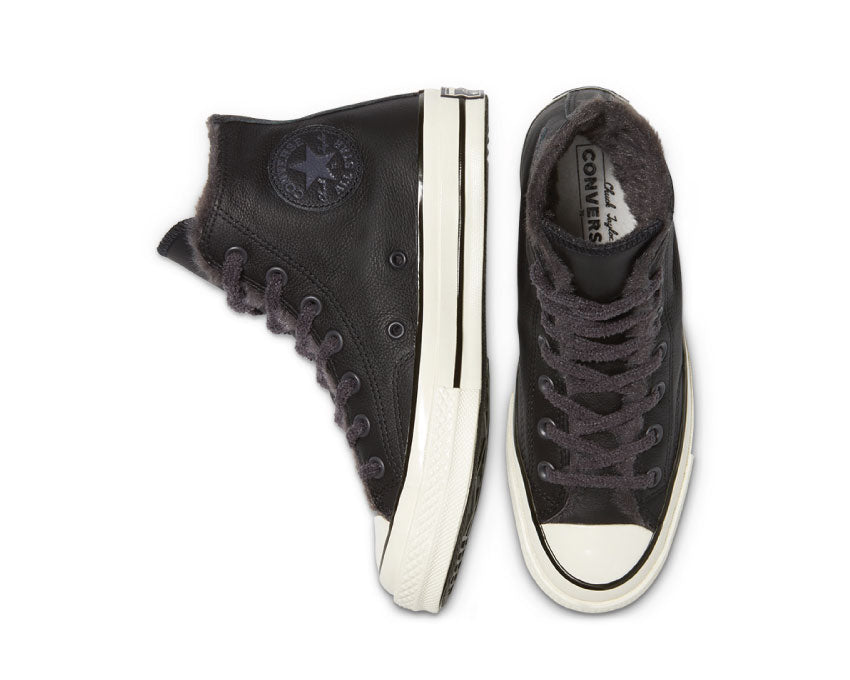 Converse Chuck 70 Hi Black Sohle — strukturierte vulkanisierte Gummisohle