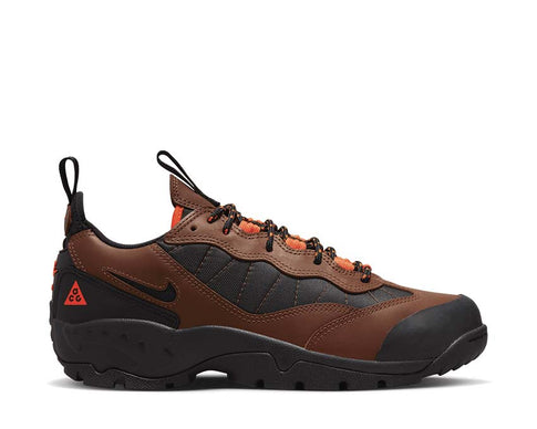 Nike ACG Air Mada Bison Black Hyper Crimson — Sneaker Unisex Trail Outdoor