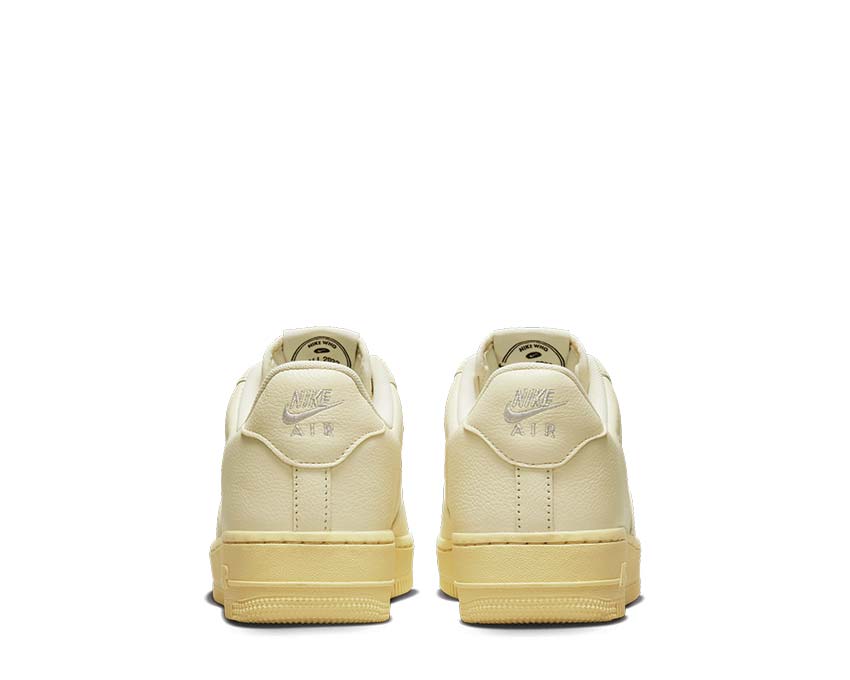 Nike Air Force 1 '07 LX Coconut Milk Light Bone Lemon Wash suola — ammortizzazione Air