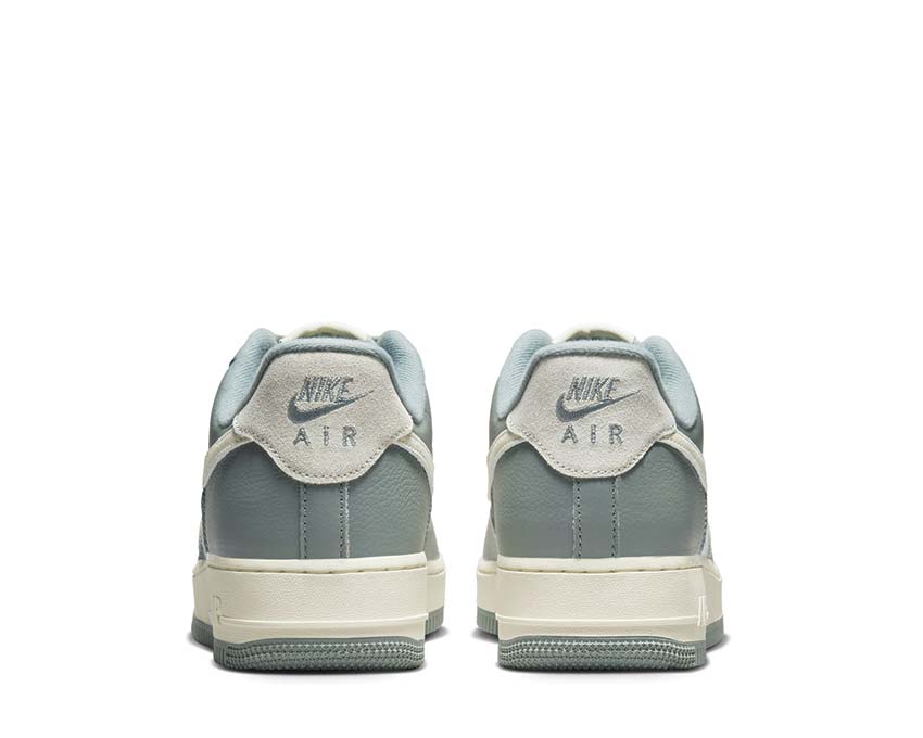 Nike Air Force 1 07 LX Mica Green Coconut Milk suola — Air Force