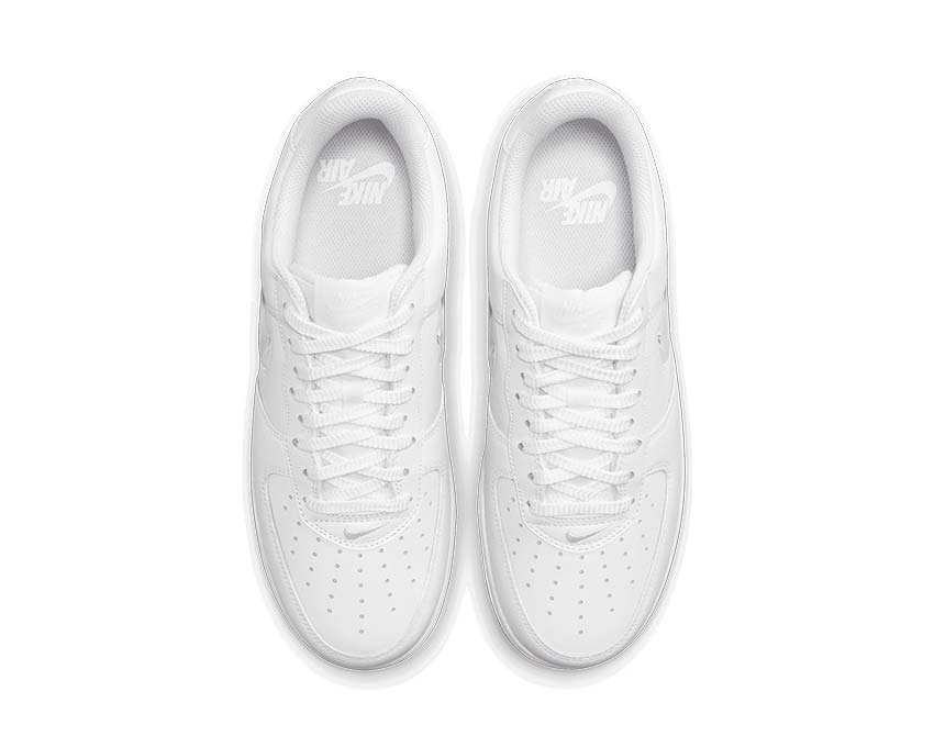 Nike Air Force 1 Low Retro White — rear view