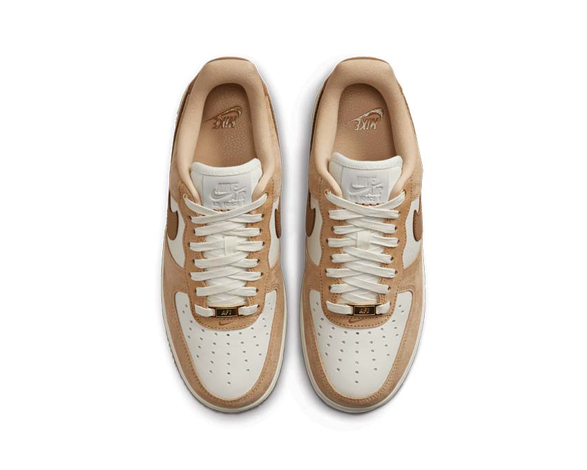 Nike Air Force 1 LXX Vachetta Tan Flax Sail detail — natural leather upper