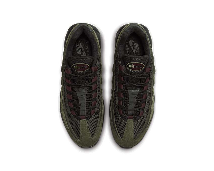 Nike Air Max 95 Black Earth Sequoia Detail — geripptes Mesh Obermaterial