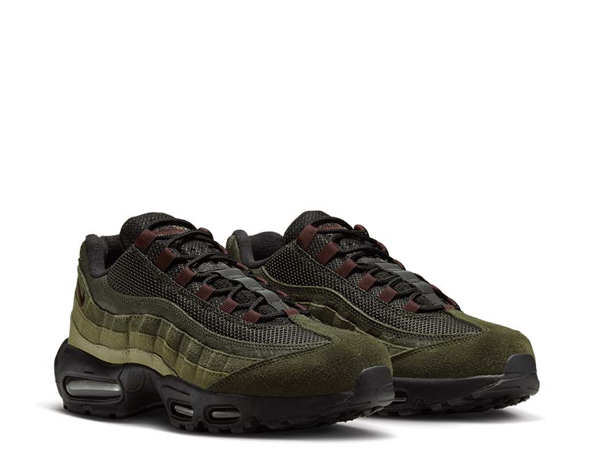Nike Air Max 95 Black Earth Sequoia Seitenansicht — geripptes Air Max Obermaterial