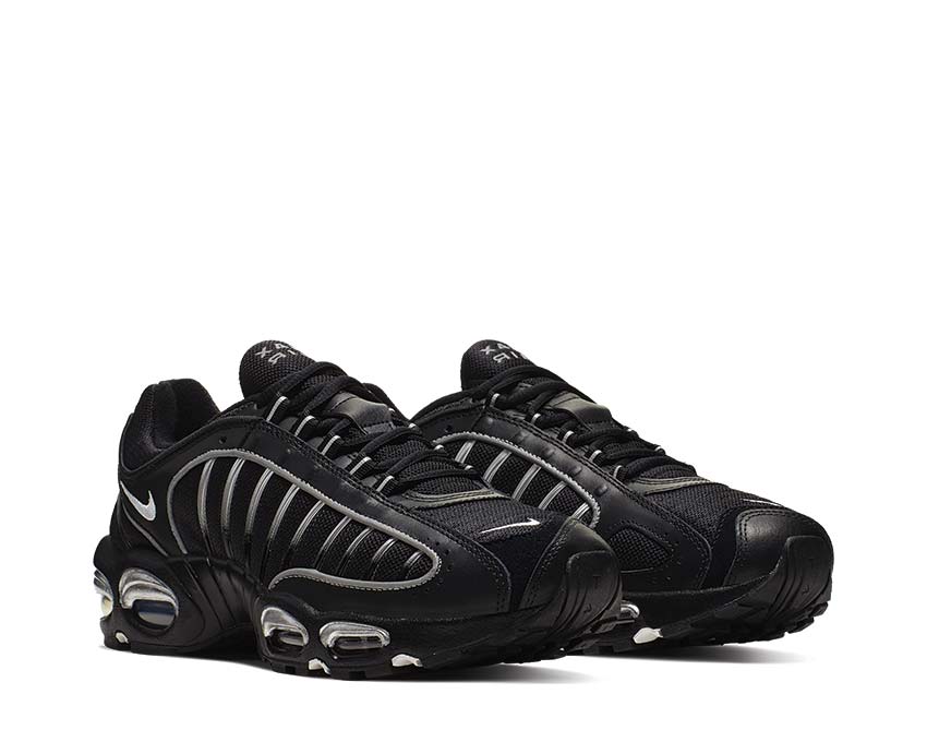 Nike Air Max Tailwind IV Black side view — black mesh and overlays