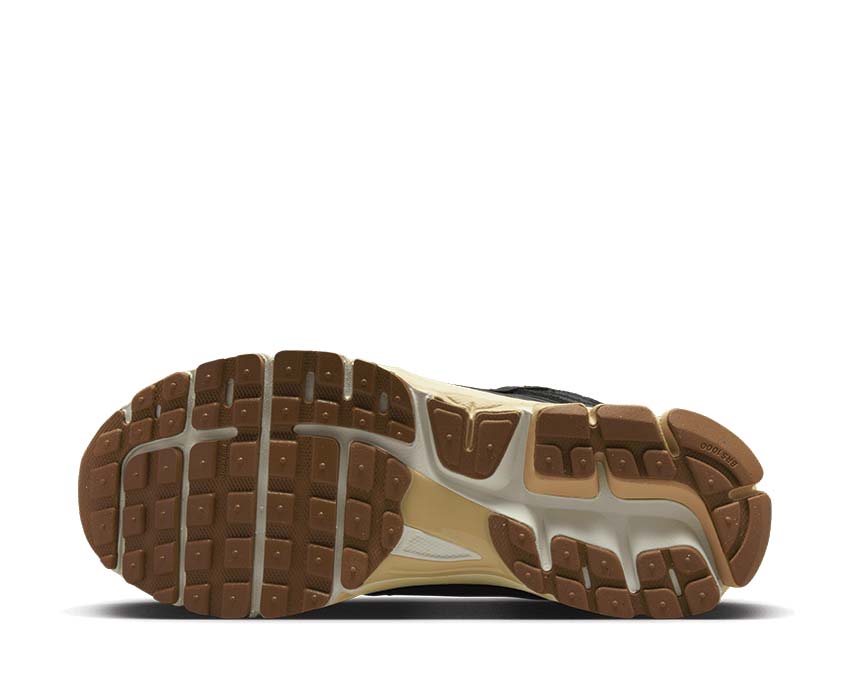 Nike Zoom Vomero 5 PRM Black Sesame — rear view women's