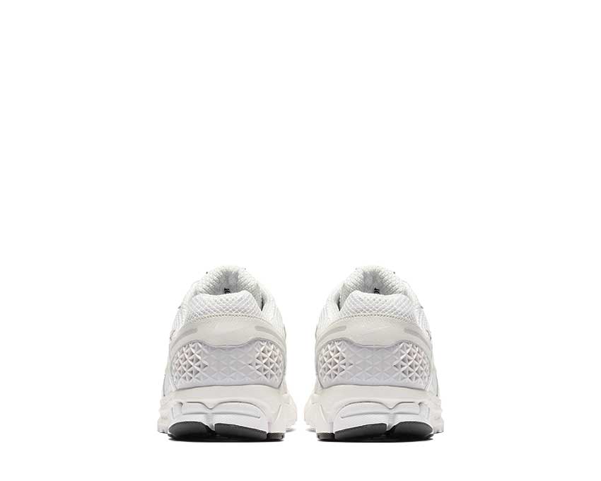 Nike Zoom Vomero 5 SP Vast Grey sole — Zoom Air cushioning